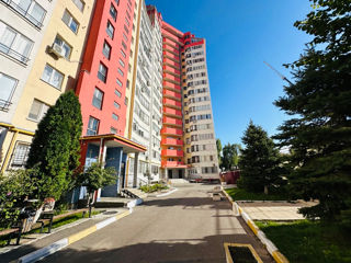 Apartament cu 2 camere, 60 m², Telecentru, Chișinău foto 2