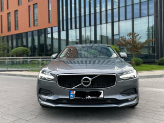 Volvo S90 foto 2