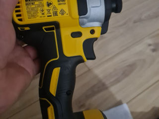 Impact dewalt foto 4