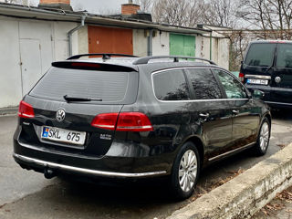 Volkswagen Passat foto 4