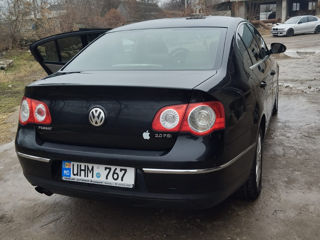 Volkswagen Passat foto 4