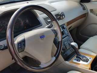 Volvo XC90 foto 9