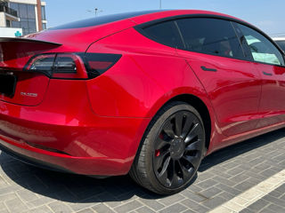 Tesla Model 3 foto 5