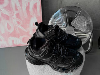 Balenciaga Track Black Premium foto 2
