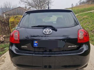 Toyota Auris foto 2