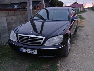 Mercedes S-Class foto 2