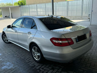 Mercedes E-Class foto 3