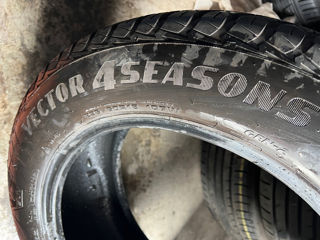 R18 235/60 GoodYear Vector 4 Seasons foto 5