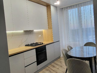 Apartament cu 2 camere, 73 m², Centru, Chișinău foto 4