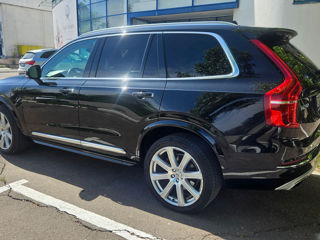 Volvo XC90 foto 10