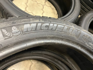 R20 245/45 Michelin Alpin foto 3