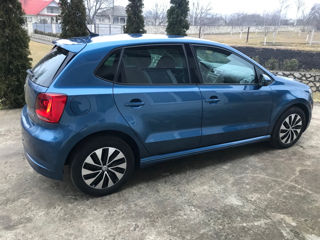 Volkswagen Polo foto 4