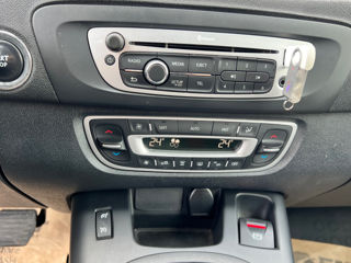 Renault Grand Scenic foto 13