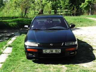 Mazda 323 foto 3