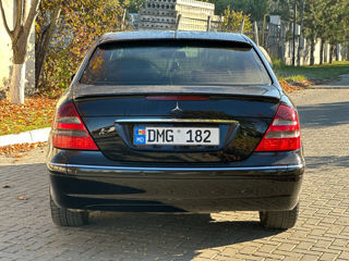 Mercedes E-Class foto 4