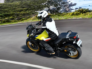 Suzuki DL650 XT foto 8