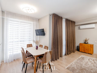 Apartament cu 2 camere, 71 m², Centru, Chișinău foto 3