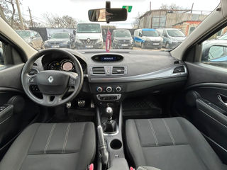 Renault Megane foto 8