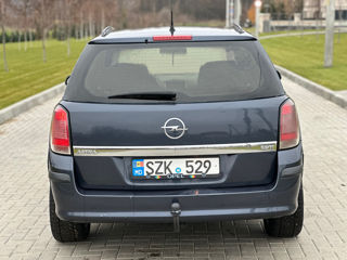 Opel Astra foto 6