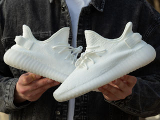Adidas Yeezy Boost 350 White Unisex foto 2