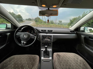 Volkswagen Passat foto 4