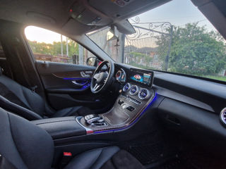 Mercedes C-Class foto 4
