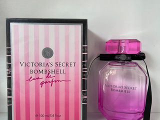 Victoria's Secret Bombshel