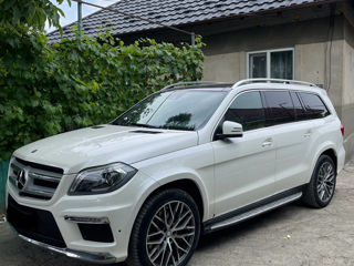 Mercedes GL-Class foto 2