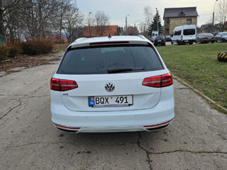 Volkswagen Passat foto 4