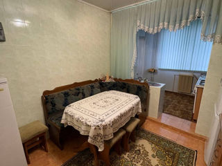 Ap. 2 cam., 60 м², 1/10 et.