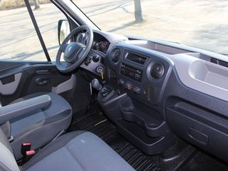 Renault Master 2.3 DCI foto 8