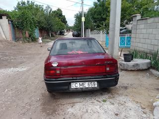 Mazda 323 foto 3