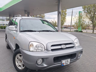 Hyundai Santa FE foto 1