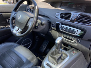 Renault Grand Scenic foto 6