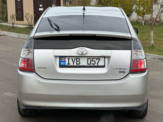 Toyota Prius foto 6