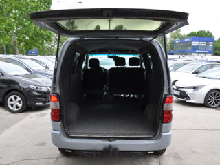 Toyota Hiace foto 6