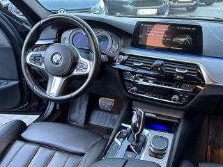 BMW 5 Series foto 9