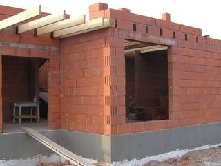 Construim case individuale si oferim lucrari de constructie la un pret avantajos! foto 3