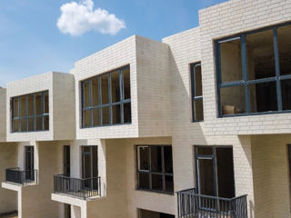 Town House / Hora Village foto 1