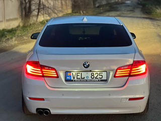 BMW 5 Series foto 4