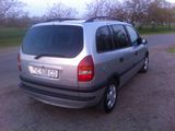 Opel Zafira foto 6