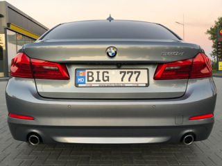 BMW 5 Series foto 6