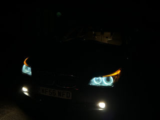 BMW 5 Series foto 7