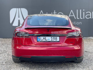 Tesla Model S foto 5