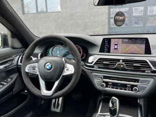 BMW 7 Series foto 14