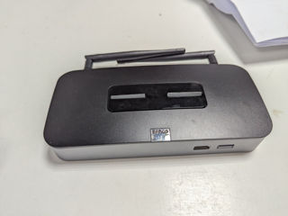 Barco ClickShare CSM-1 Wireless Presentation System R9861017 + Gen2 USB Button foto 1