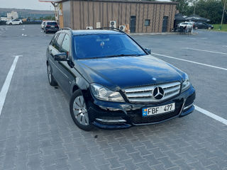 Mercedes C-Class foto 5