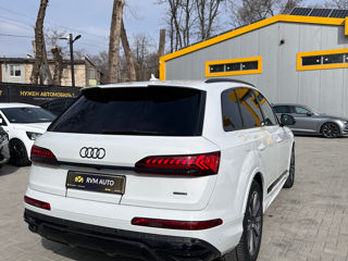 Audi Q7 foto 6