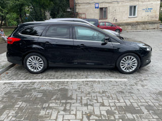 Ford Focus foto 5