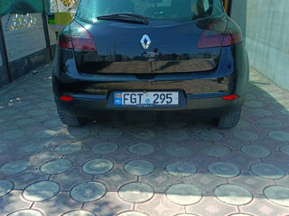 Renault Megane foto 2